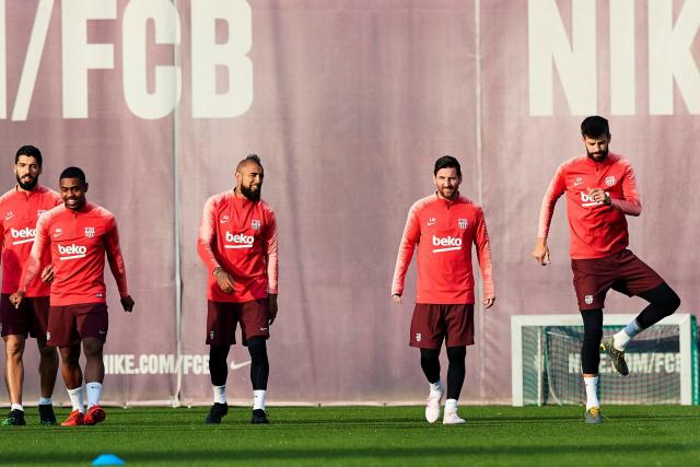 奥运-中国女篮不敌塞尔维亚遭两连败 韩旭11+7