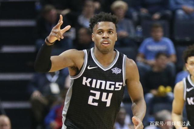 邹雨宸34+12北控胜江苏 王岚嵚21分同曦负深圳